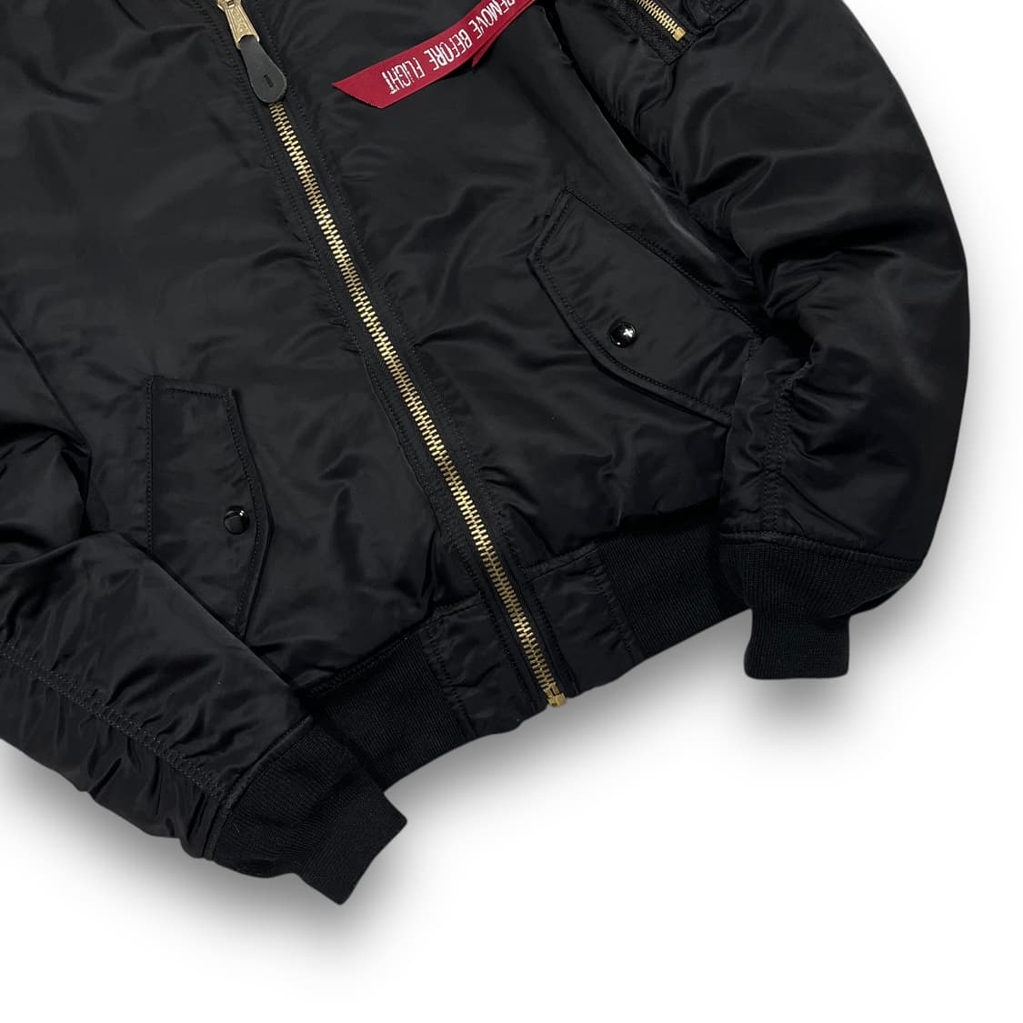 알파 인더스트리 리버시블 Ma-1 다크 슬림 항공점퍼 상품이미지3