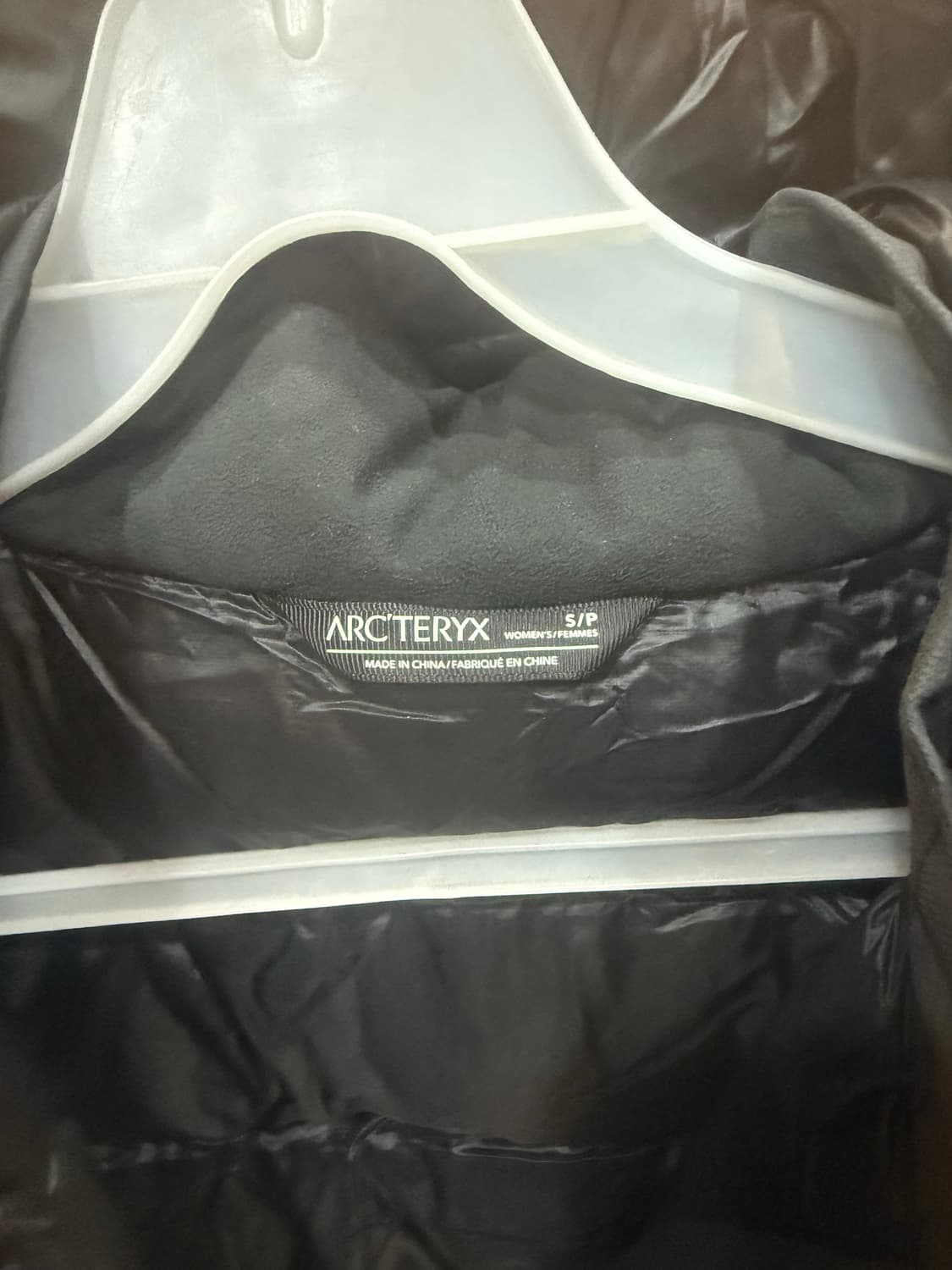 55-66 정품 아크테릭스 파테라 고어 다운패딩 팝니다 상품이미지2