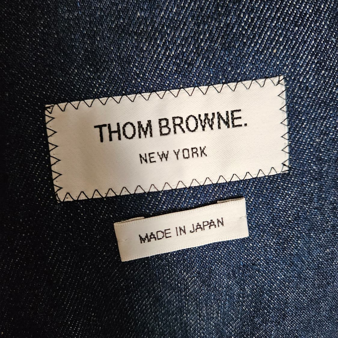 톰브라운(Thom Browne) 데님 코튼 트윌 블레이저 2 상품이미지9