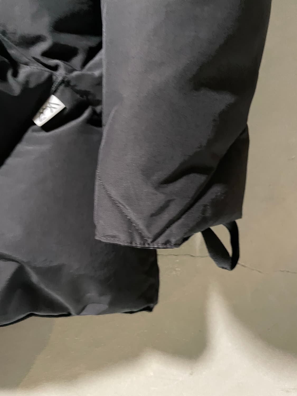 콤피 아웃도어 가먼트 Down Jacket 상품이미지6