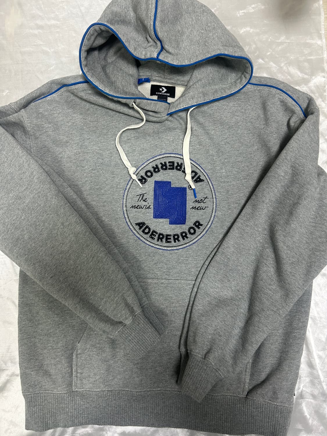 컨버스 x 아더에러 쉐입스 풀오버 후드 빈티지 상품이미지4