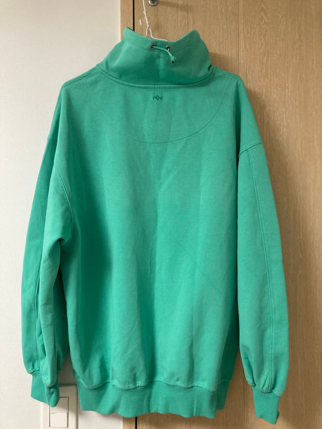 송지오옴므 지제로 팬서 하이넥 그린 M 상품이미지2