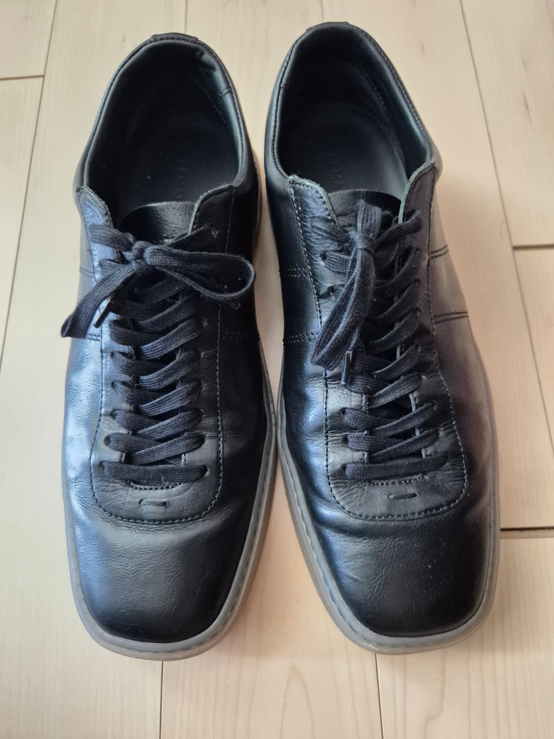 르메르 25ss 리놀륨 스니커즈 42 상품이미지1