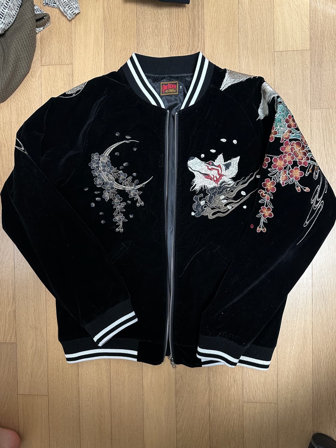 벨벳 자수 스카쟌  블랙 상품이미지4