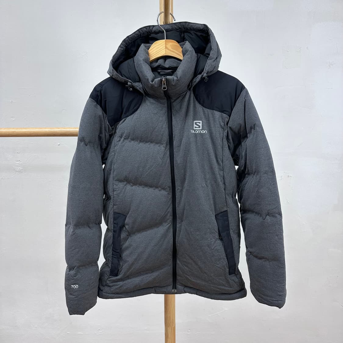 salomon 살로몬 남여공용 구스다운 패딩 점퍼 슬림핏100 J21 상품이미지1