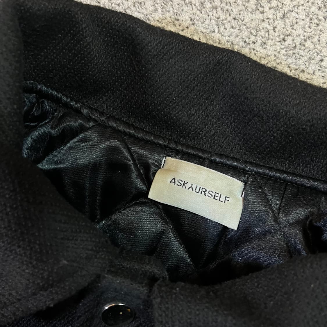 에스크유어셀프 빅로고 바시티  상품이미지4