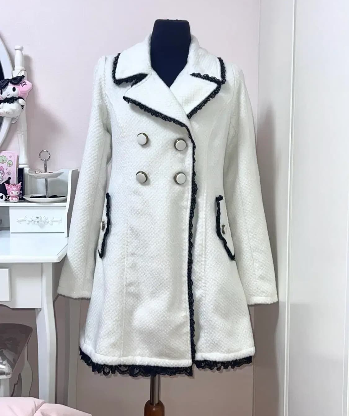 트랄라라 화이트 트위드 트렌치 코트 고전 히메갸루 달천 리즈리사 라떼갸루 상품이미지1