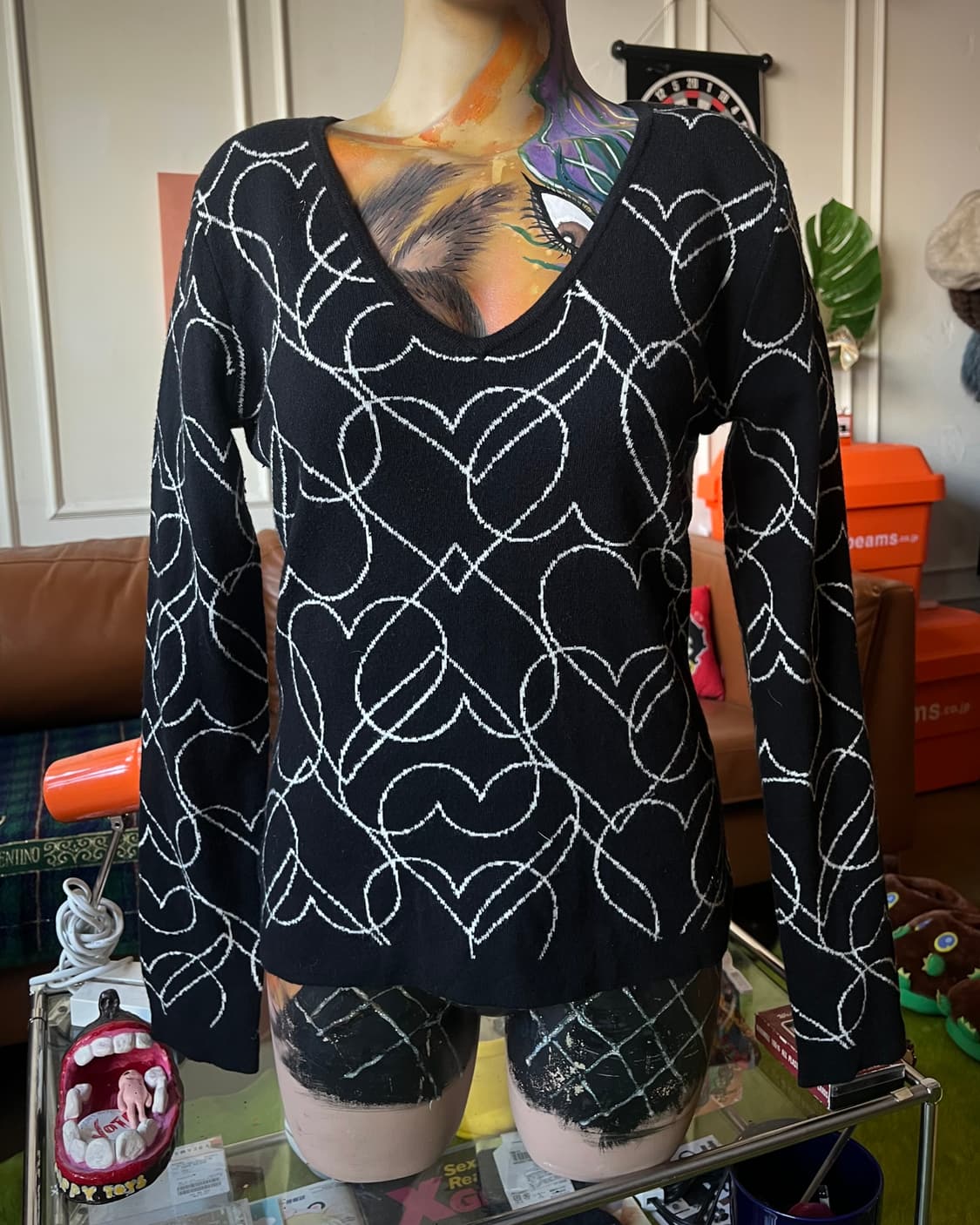 Armani Jeans Heart Pattern V-Neck Knit 상품이미지2