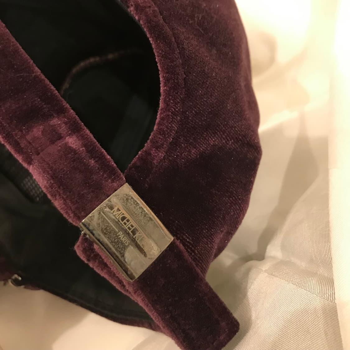 Michel Klein 미쉘클랑 갸루 벨벳 체인 캡모자 상품이미지5