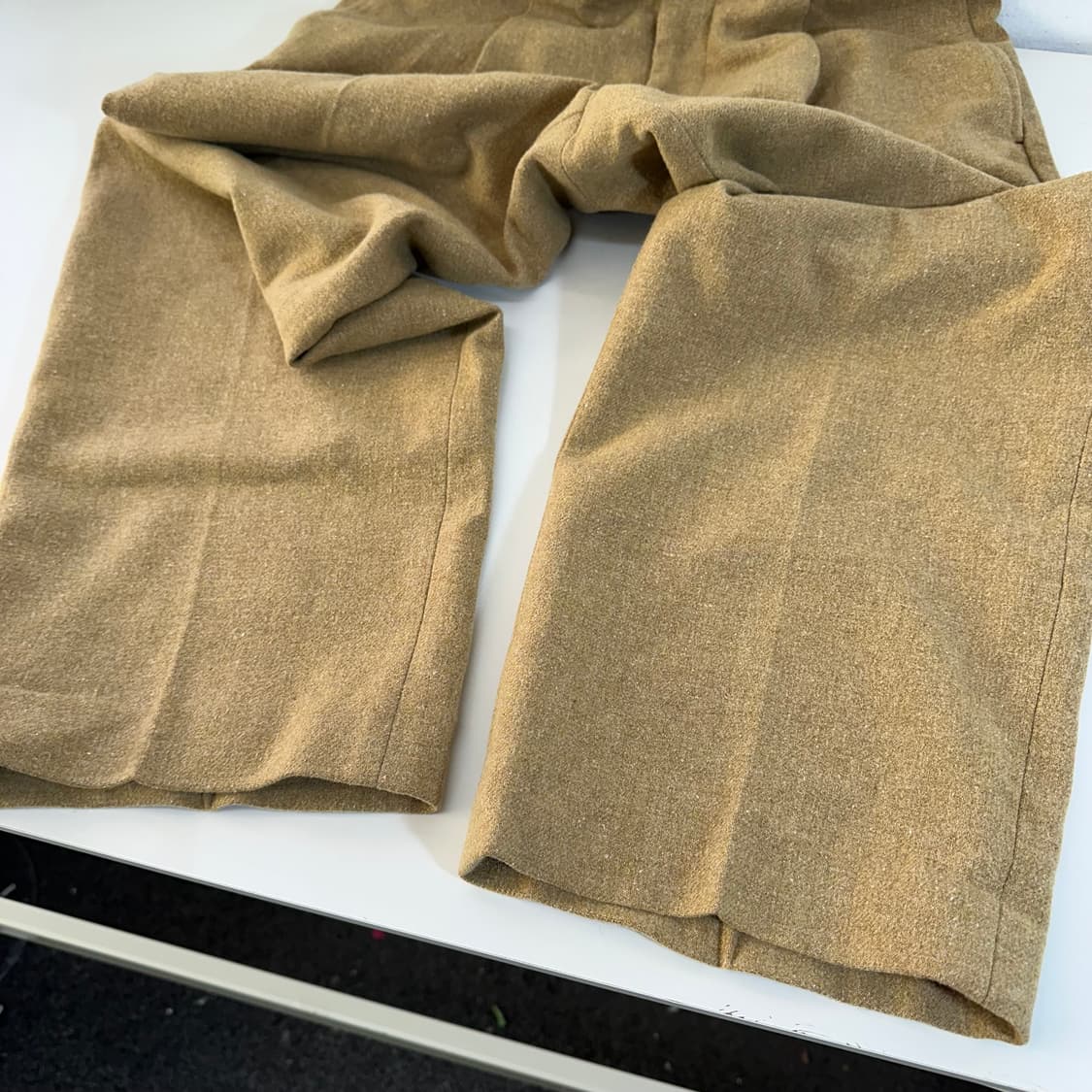 우먼L 유니클로 X 이네스 드 라 프레상쥬 베이지 하이웨스트 원턱 울슬랙 상품이미지5