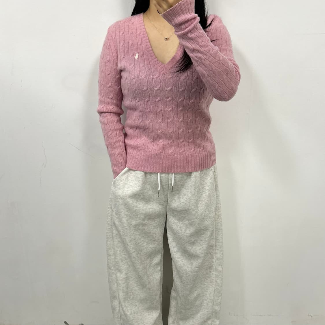 폴로 브이넥 니트[1673] 상품이미지1