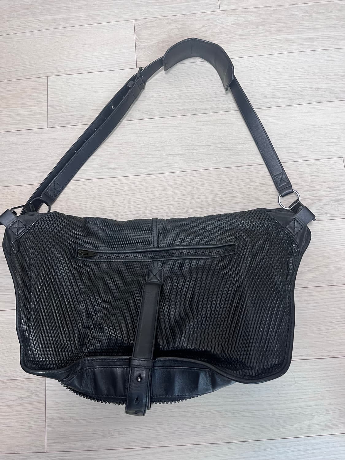 알렉산더왕 숄더백 상품이미지2