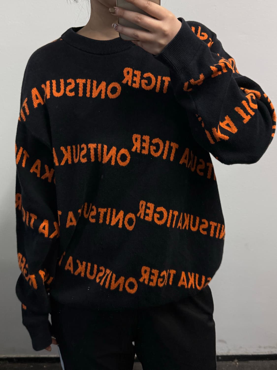 [XL] 오니츠카타이거 레터링 니트 상품이미지2