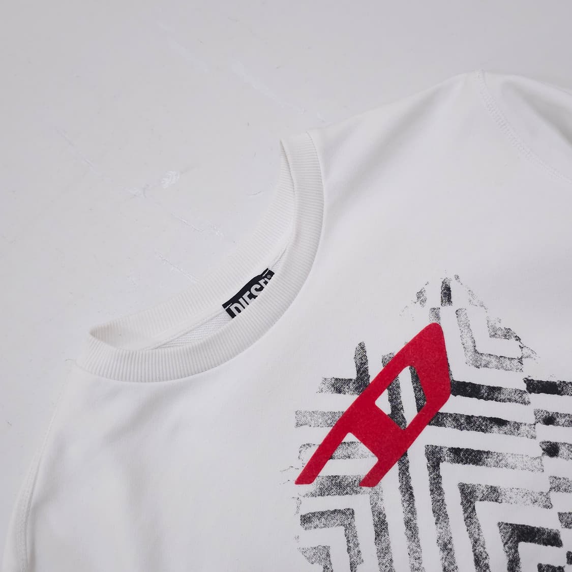 디젤 미들로고 스웻셔츠 상품이미지2