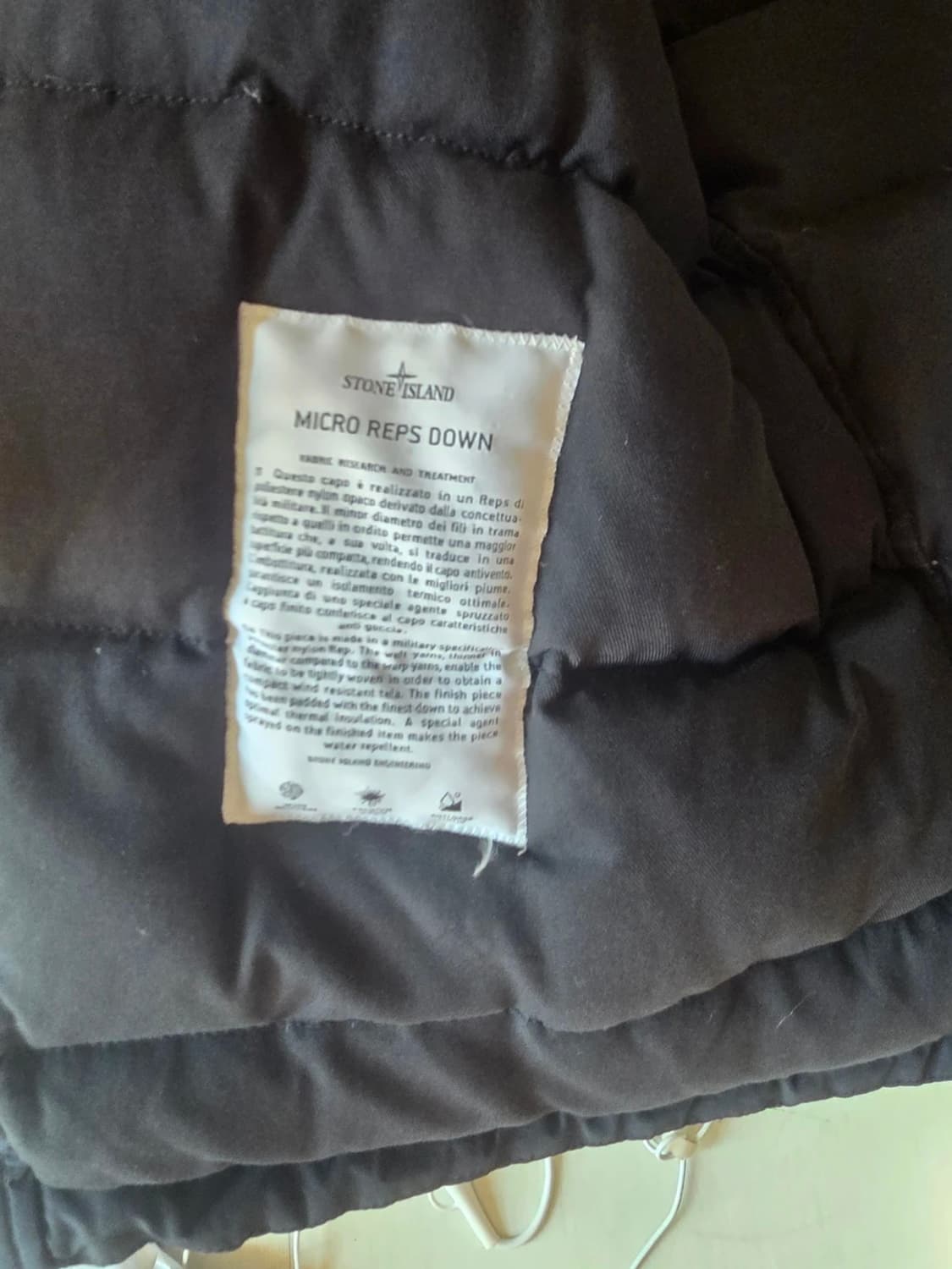 스톤아일랜드 마이크로랩스 패딩 100-105 상품이미지3
