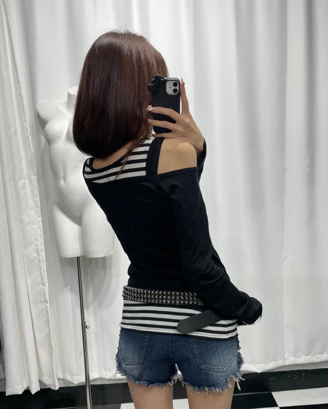 🎸블랙 프린팅 롱슬리브 - 스트라이프 슬리브리스🎸 상품이미지3