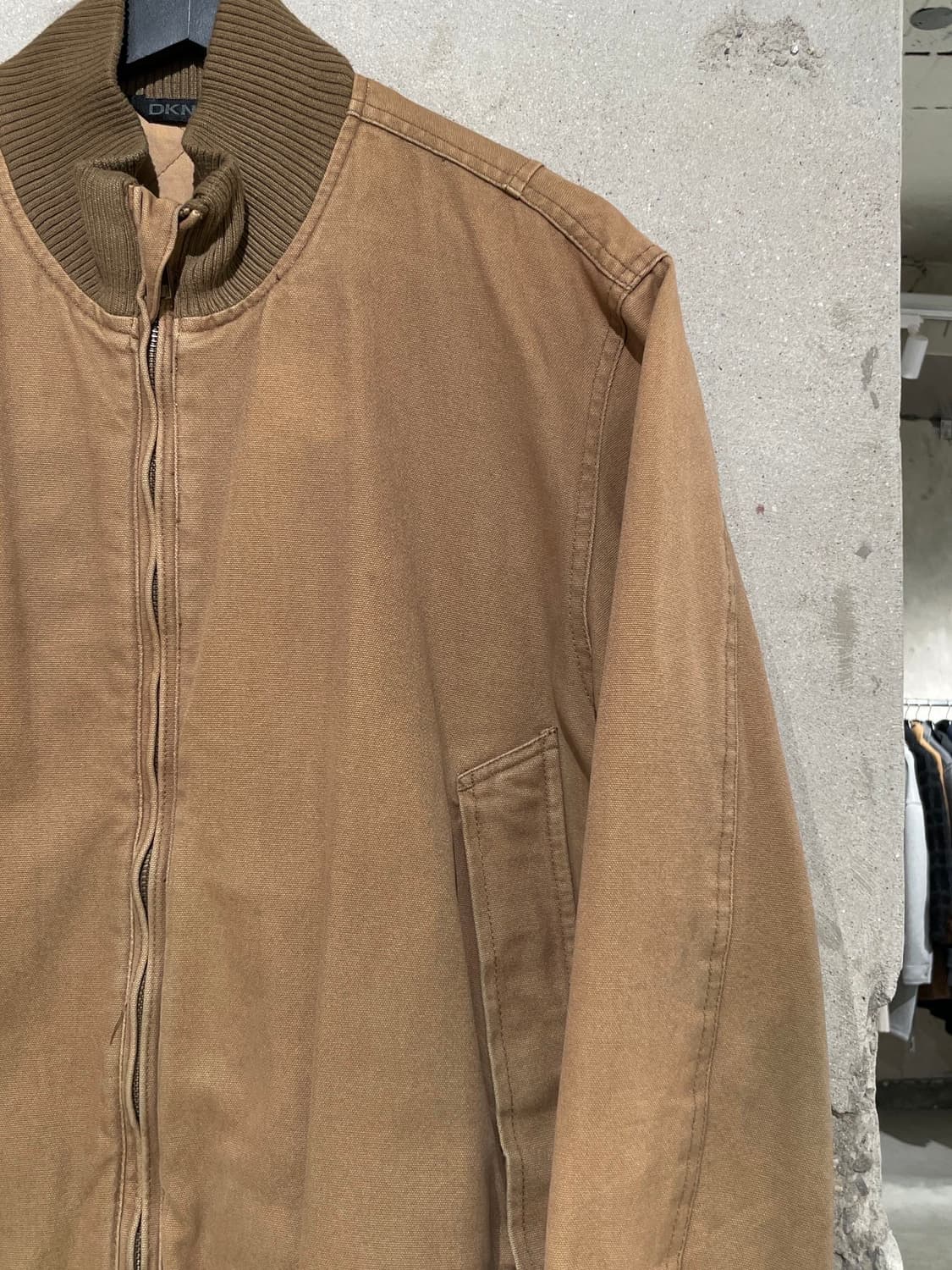 dkny 카키 코튼 집업 자켓 상품이미지3