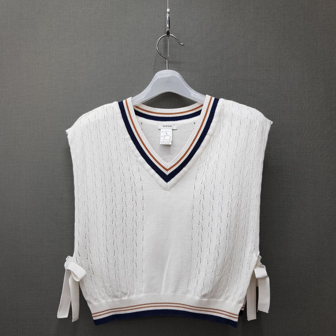 한섬 시스템 2022 트리밍 브이넥 니트 베스트 F사이즈 상품이미지1