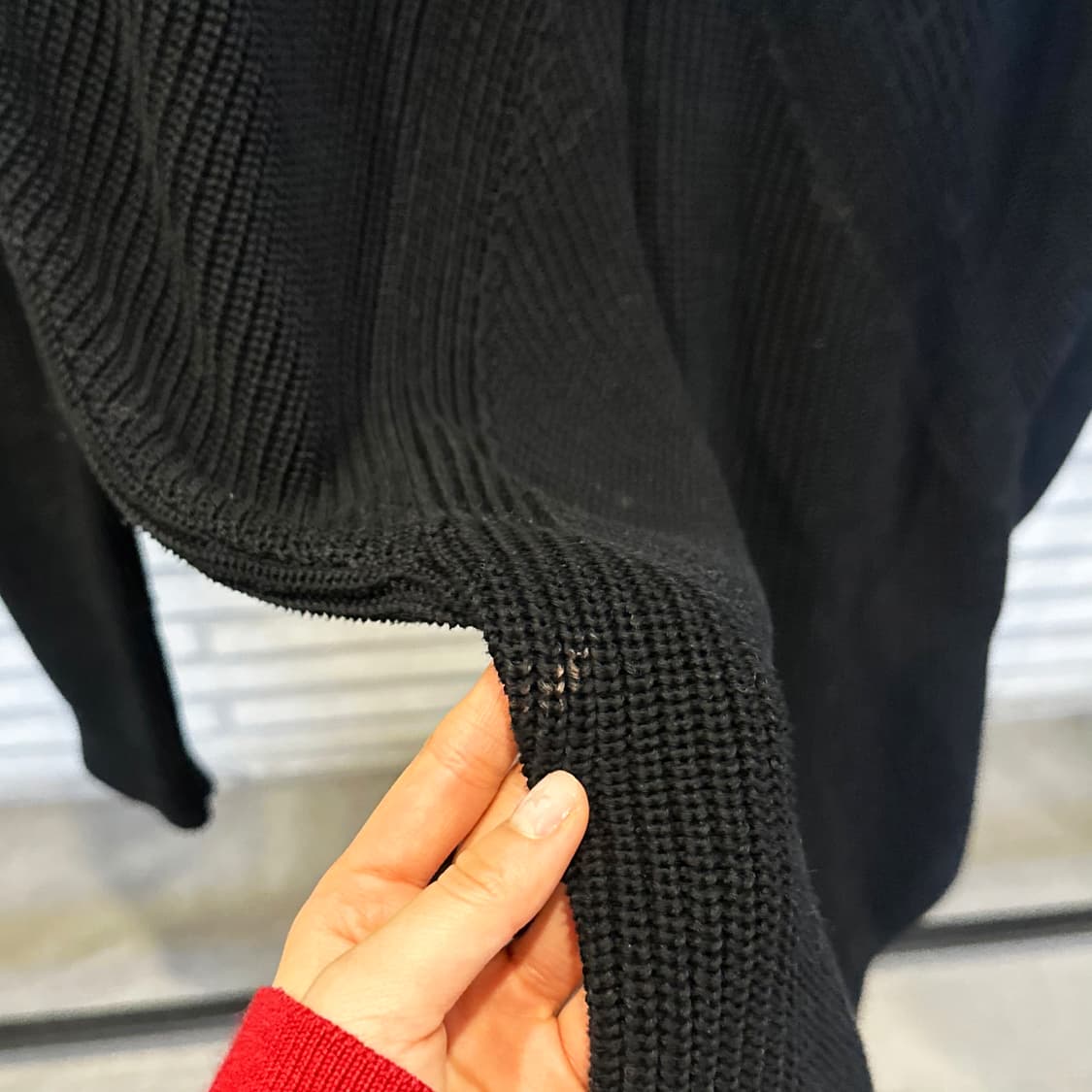 COS 코스 크로스넥 골지 롱 니트탑 매쉬 디테일 블랙 상품이미지8