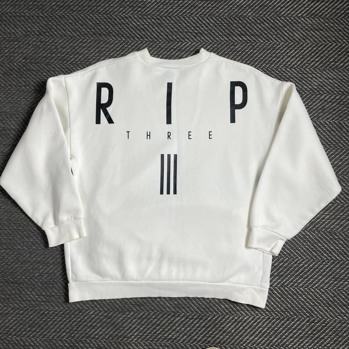 아디다스 stripes 빅로고 박시핏 스웻 셔츠 y 4847 상품이미지2