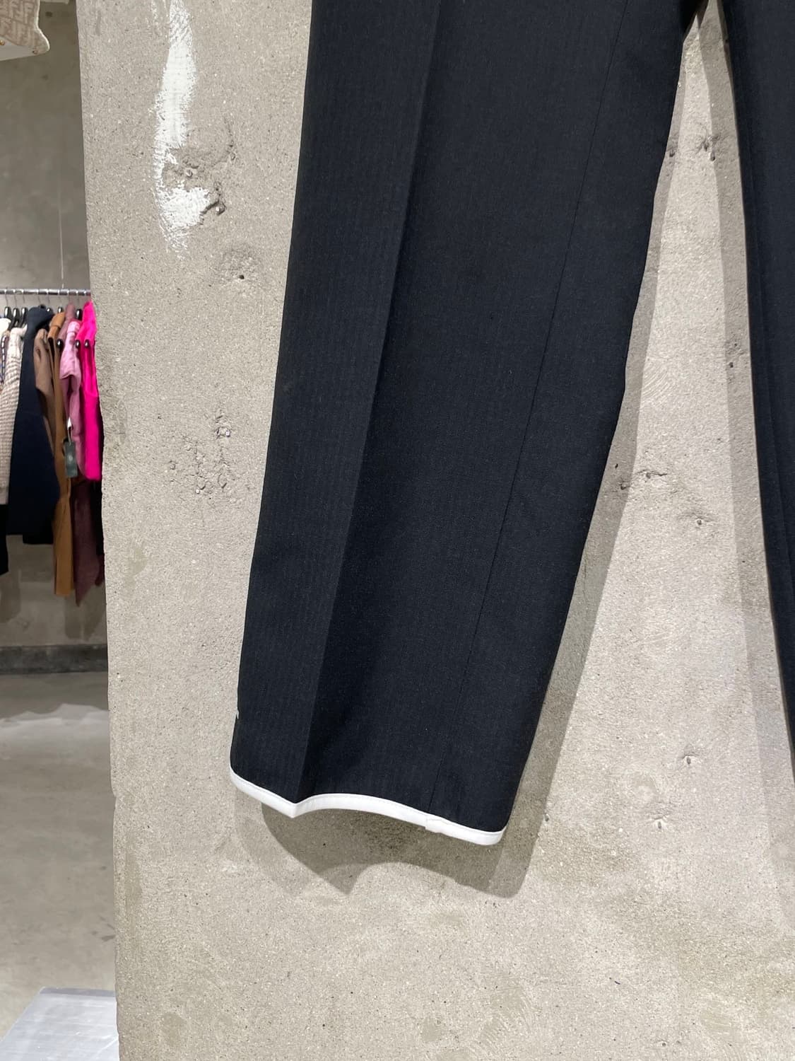 아더에러 블랙 장르리스 햄 패널 슬랙스 상품이미지4