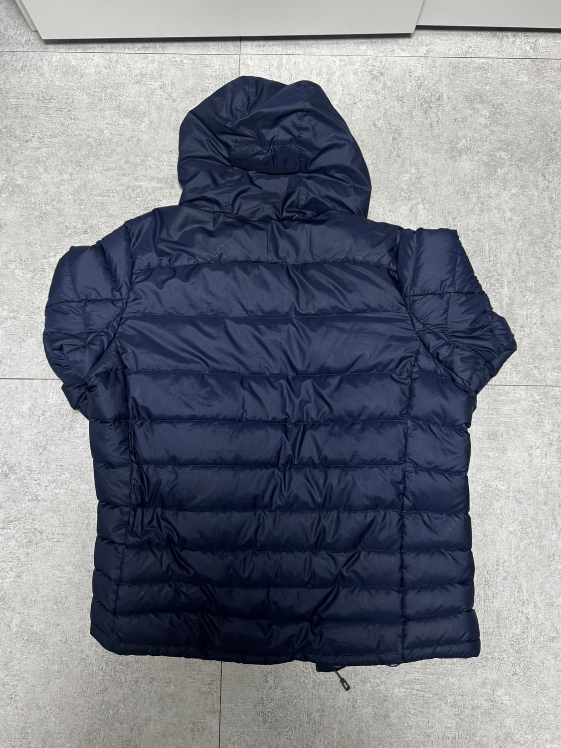 [L] 파타고니아 하이로프트 다운 후디 네이비 상품이미지2