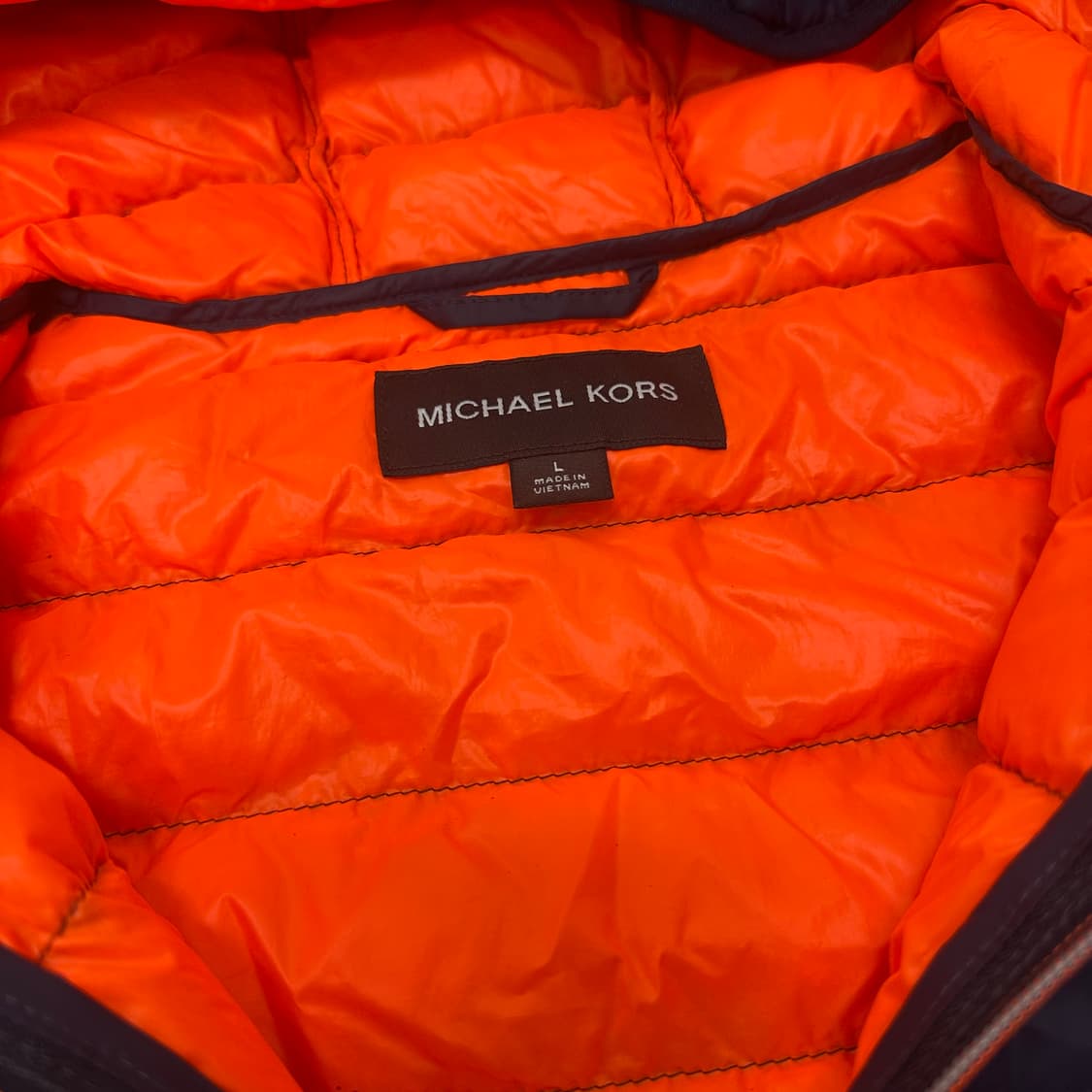 마이클코어스 후드 덕다운 패딩 네이비 L 상품이미지4