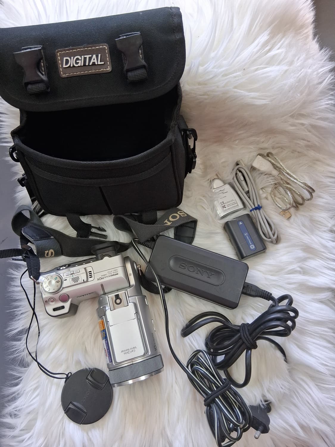 레트로 감성 #소니 사이버샷 DSC-F717 디지털 카메라# 상품이미지1