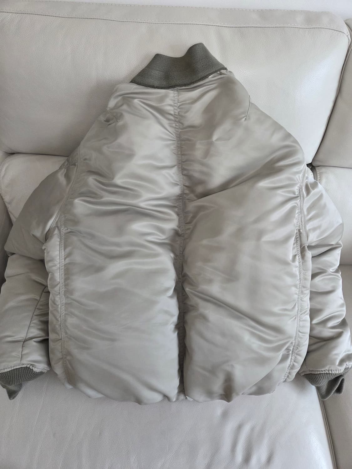 블라인드파일즈 밀플라이트 다운  상품이미지2