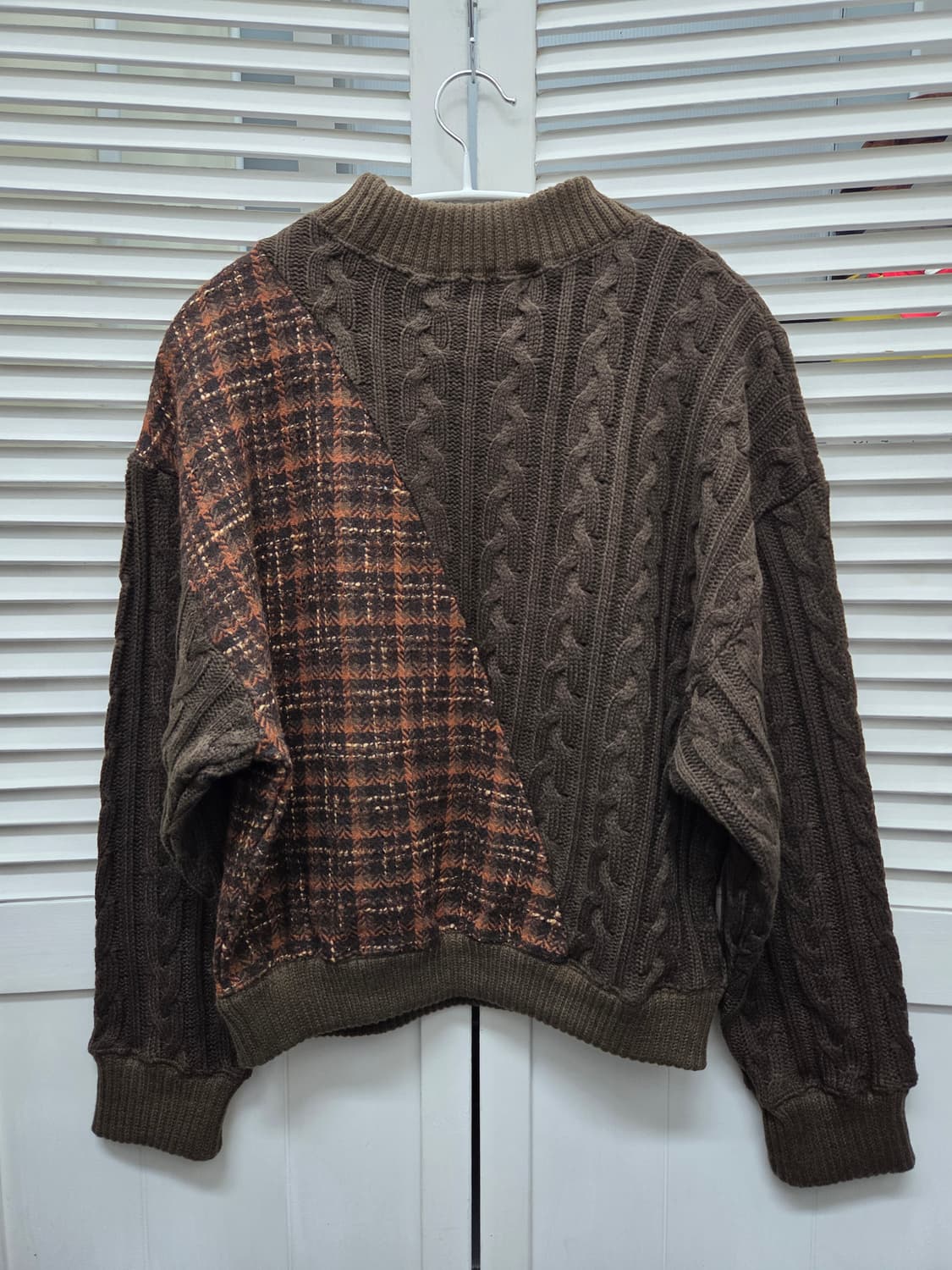 콜랍 브라운 꽈배기 니트 상품이미지3