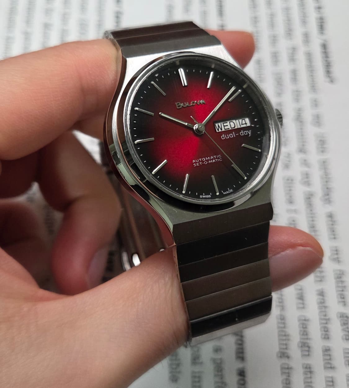 빈티지 부로바 데이데이트 투톤레드(붉은말의해) 뻐뻐시 통줄브슬 ver.
 상품이미지5