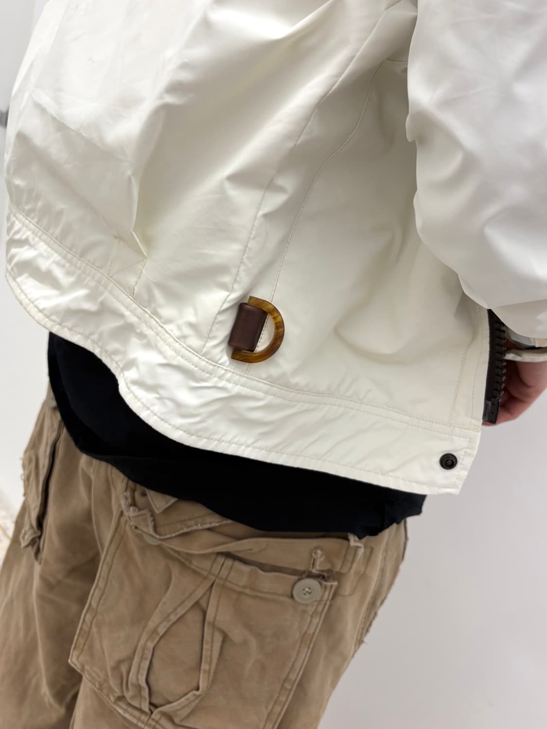 A.P.C. 화이트 나일론 집업 자켓 상품이미지3