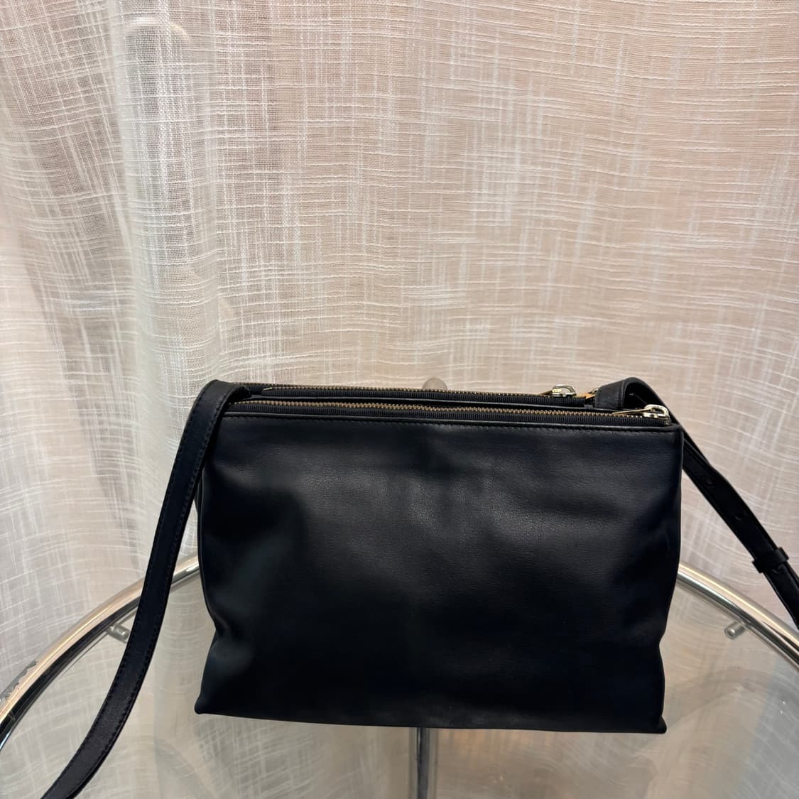 정품 한섬 타임 소가죽 크로스백     상품이미지6