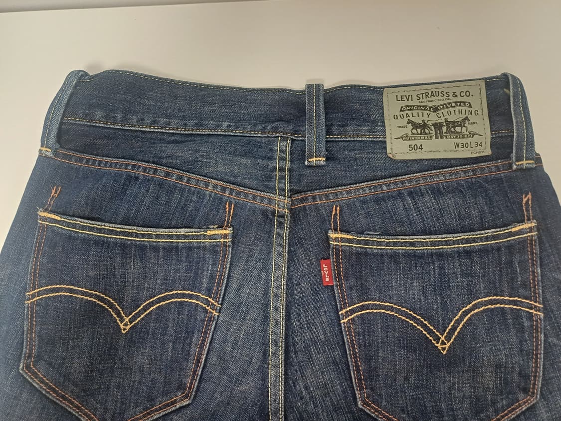 [W30] 리바이스 504 스트레이트 진 (워싱 & 디스트레스드 디테일) 상품이미지5