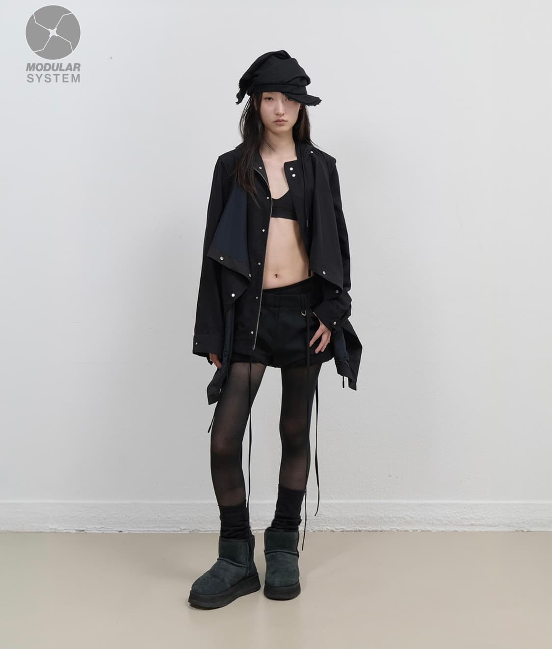 오호스 Micro Wool Shorts / Black 상품이미지1