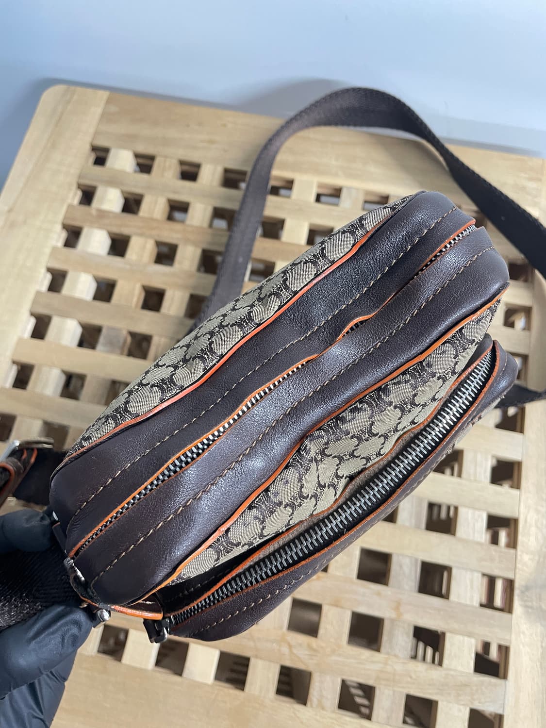 셀린느 크로스백(남여공용) 상품이미지5