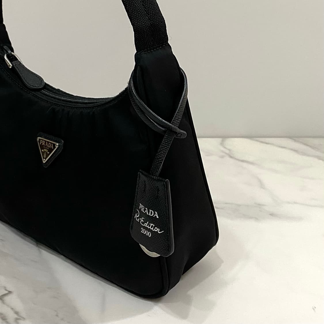 프라다 리에디션 2000 리나일론 테수토 숄더백 블랙 1NE515 상품이미지5
