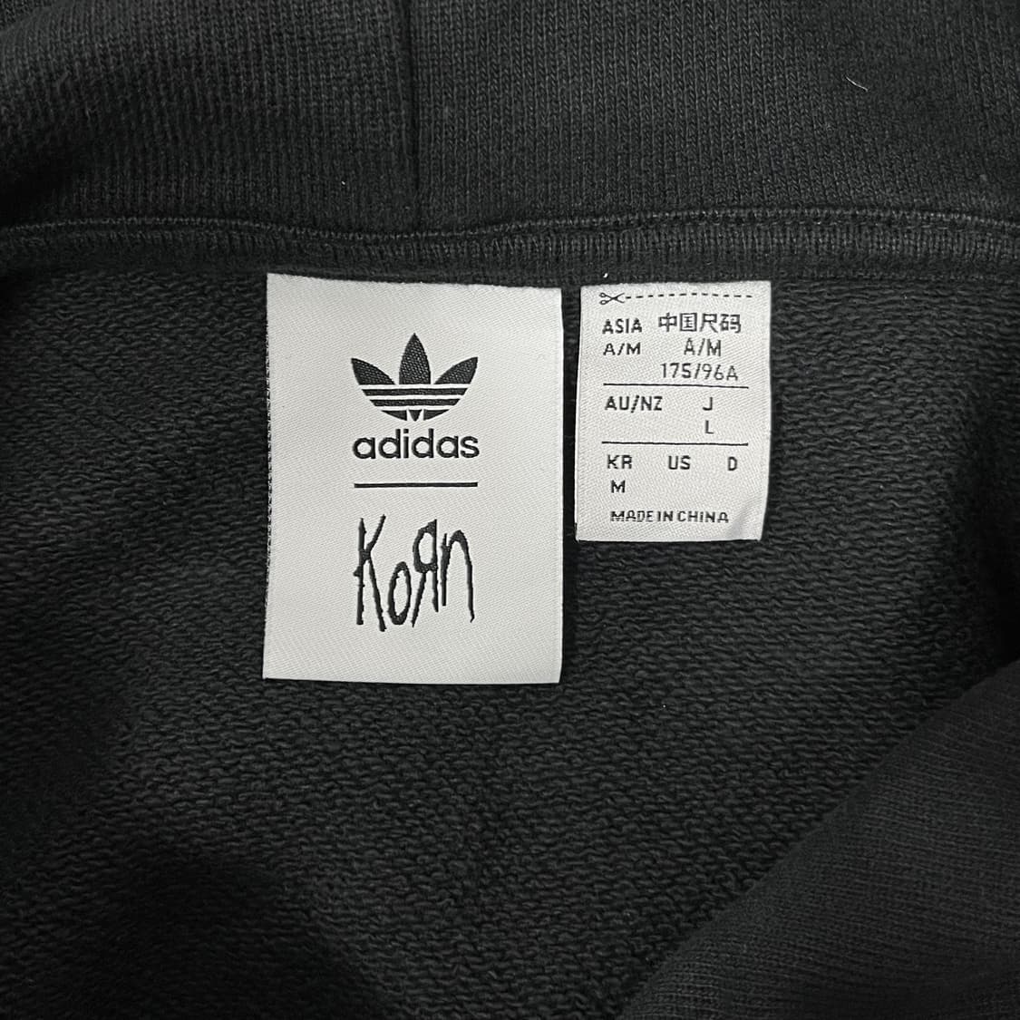 아디다스 x KoRn 콜라보 후드티 상품이미지5