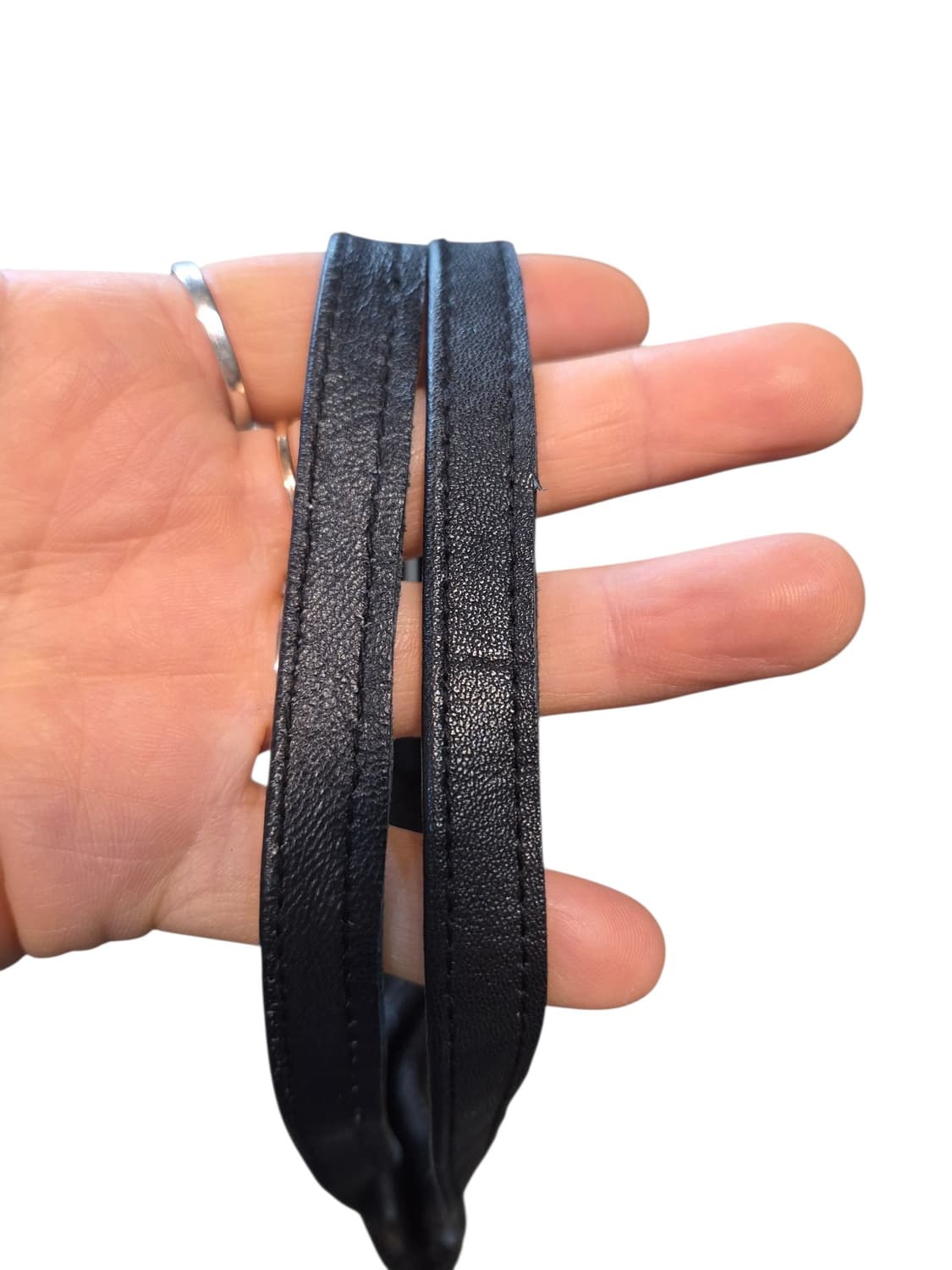 iBLUES 블랙 새틴 비즈 숄더백 태슬 장식 Y2K 상품이미지6