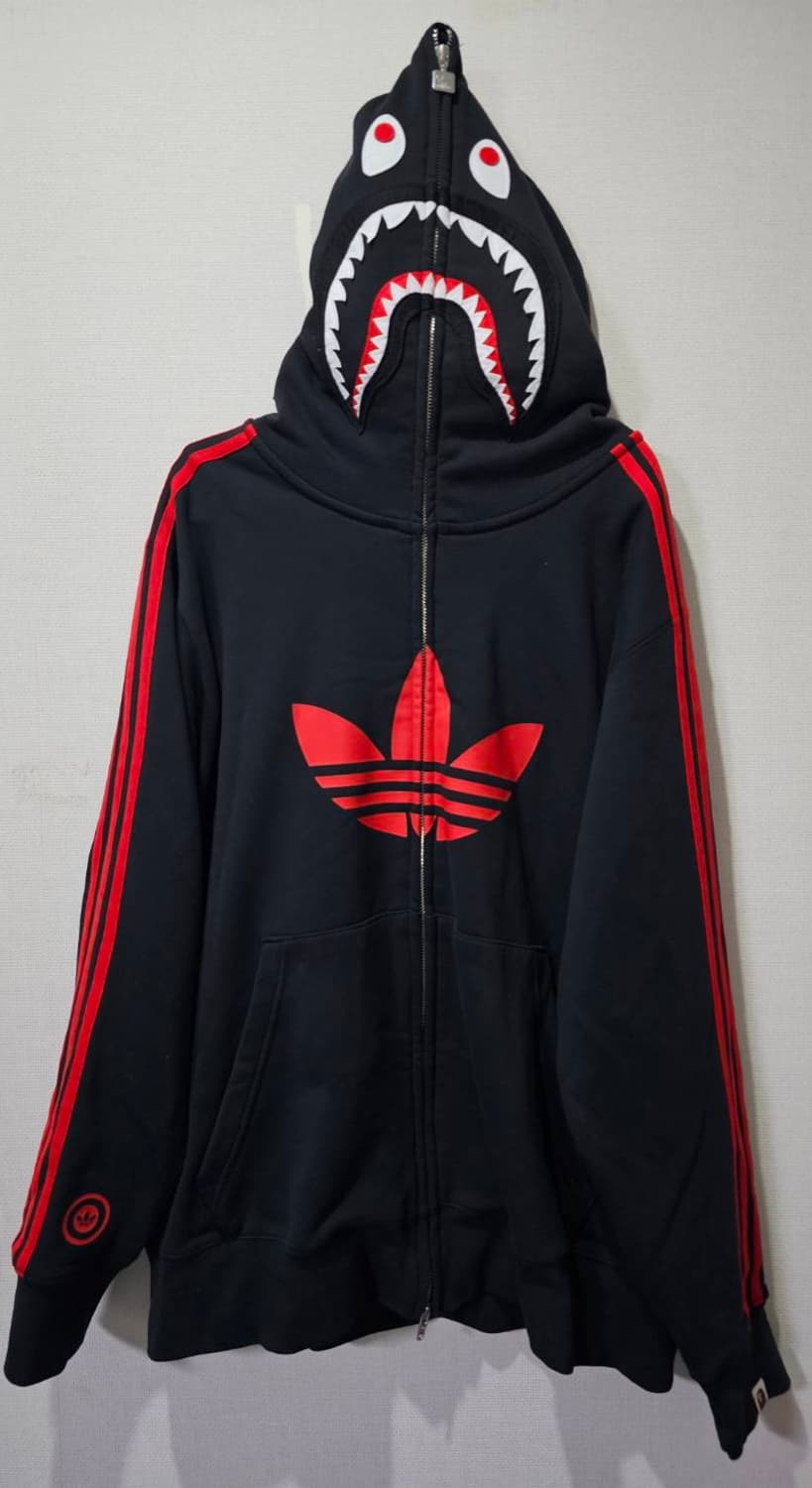 새상품급 아디다스 x 베이프 얼티밋 샤크 후드 블랙 105 / XL 상품이미지1