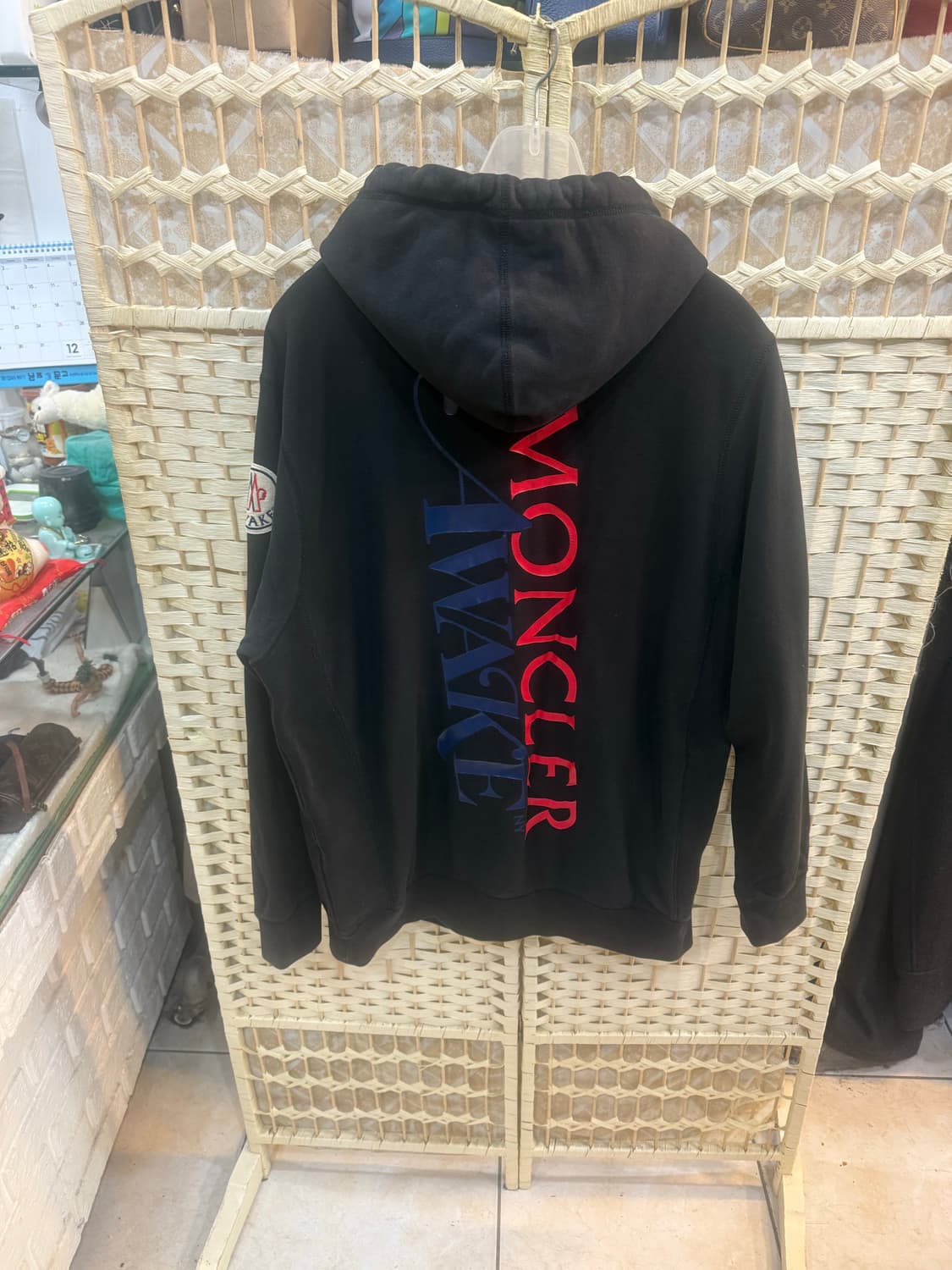95-100 정품 어웨이크+몽클레어 매글리아 후드티 팝니다 상품이미지8