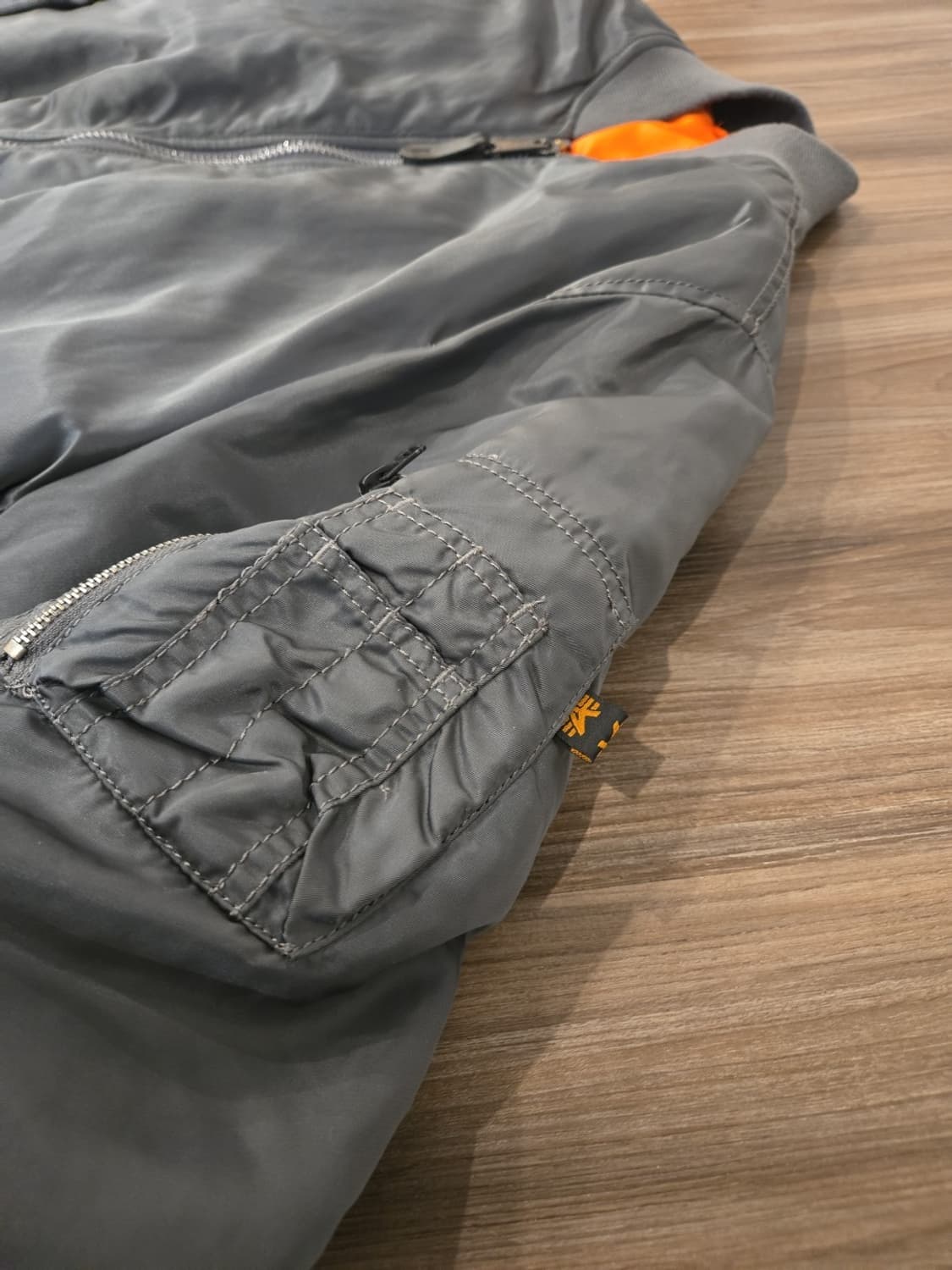 90s 미공군 납품용 알파인더스트리 MA-1 플라이트자켓 그레이 상품이미지5