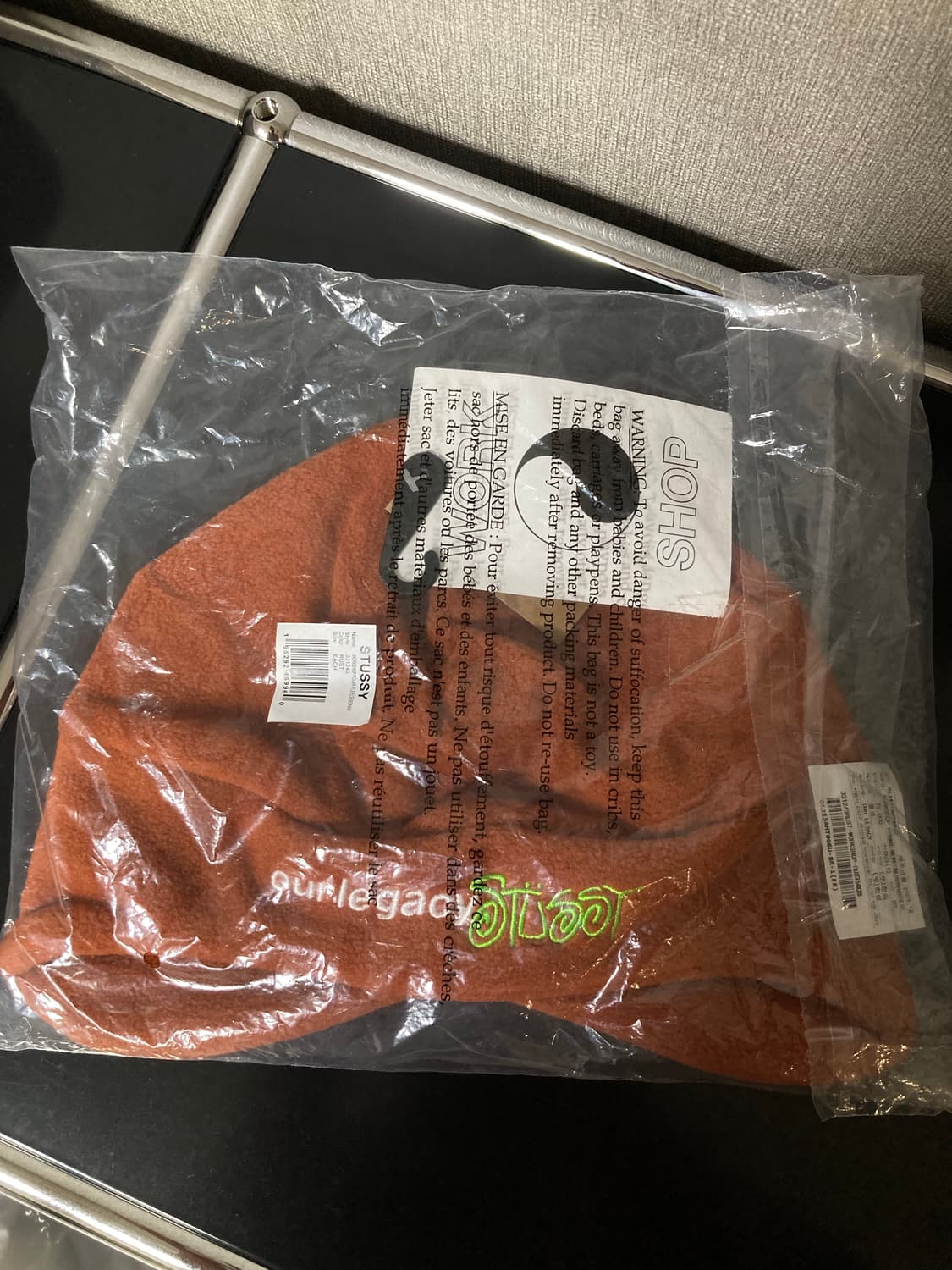 스투시 x 아워레가시 워크샵 폴라 플리스 비니 러스트 상품이미지1