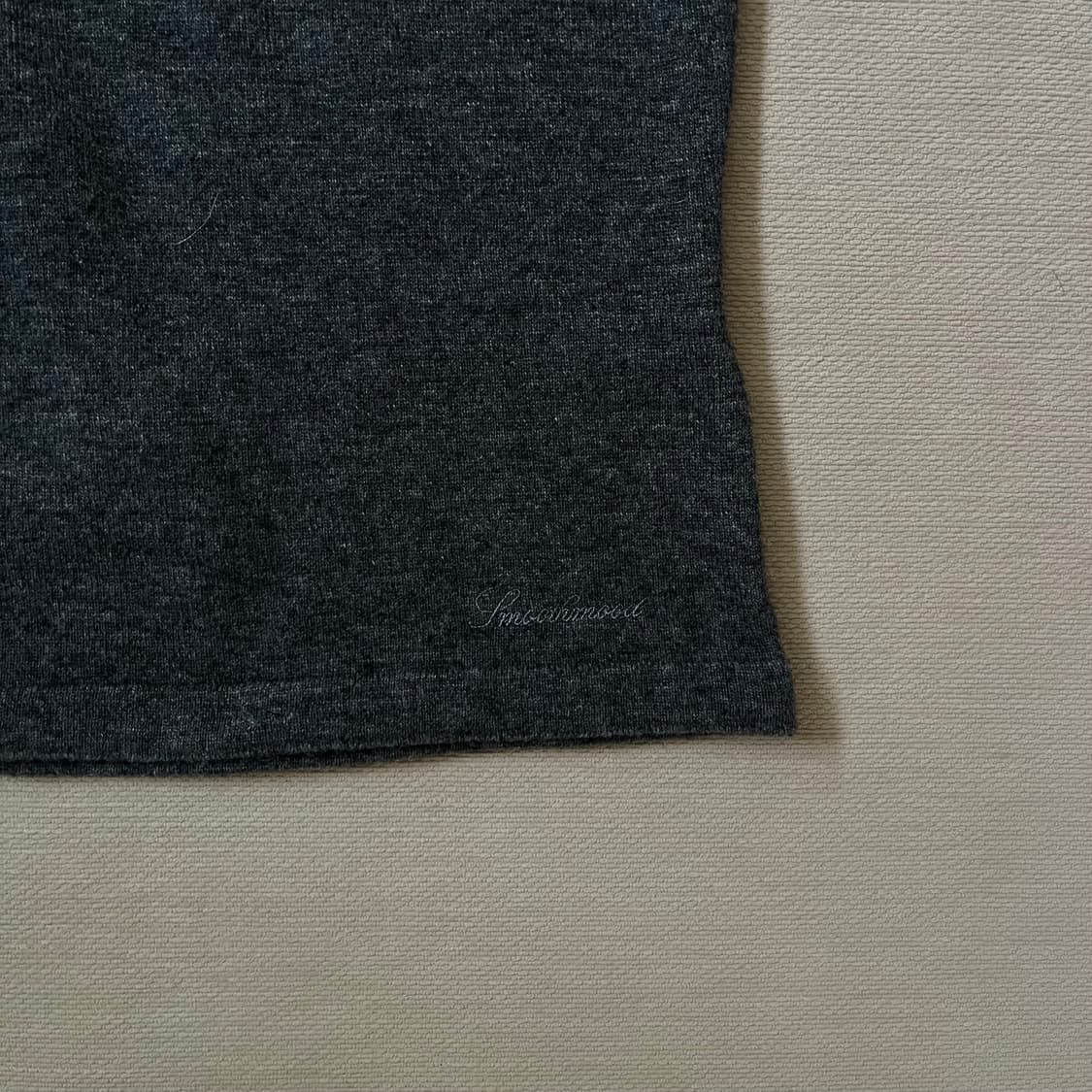 스무드무드 말로우 터틀넥 니트_차콜 상품이미지7