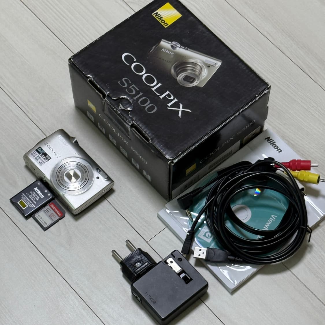 츄 디카) 니콘 쿨픽스 S5100 빈티지디카 디지털카메라 실버 상품이미지1