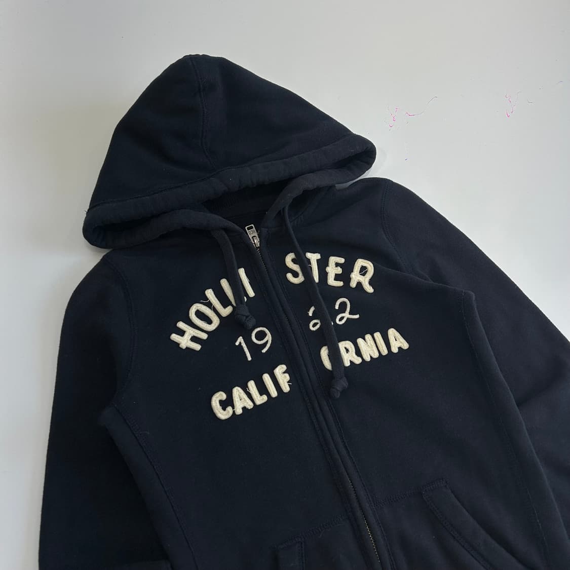 Hollister 홀리스터 스펠아웃로고 네이비 후드집업 상품이미지4