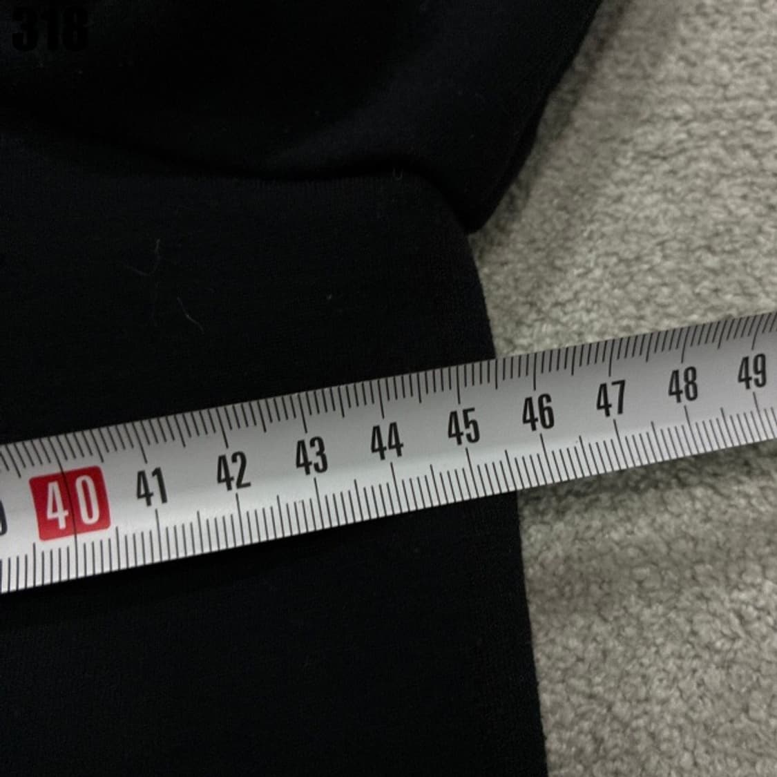 데상트 블랙 후드티 상품이미지4