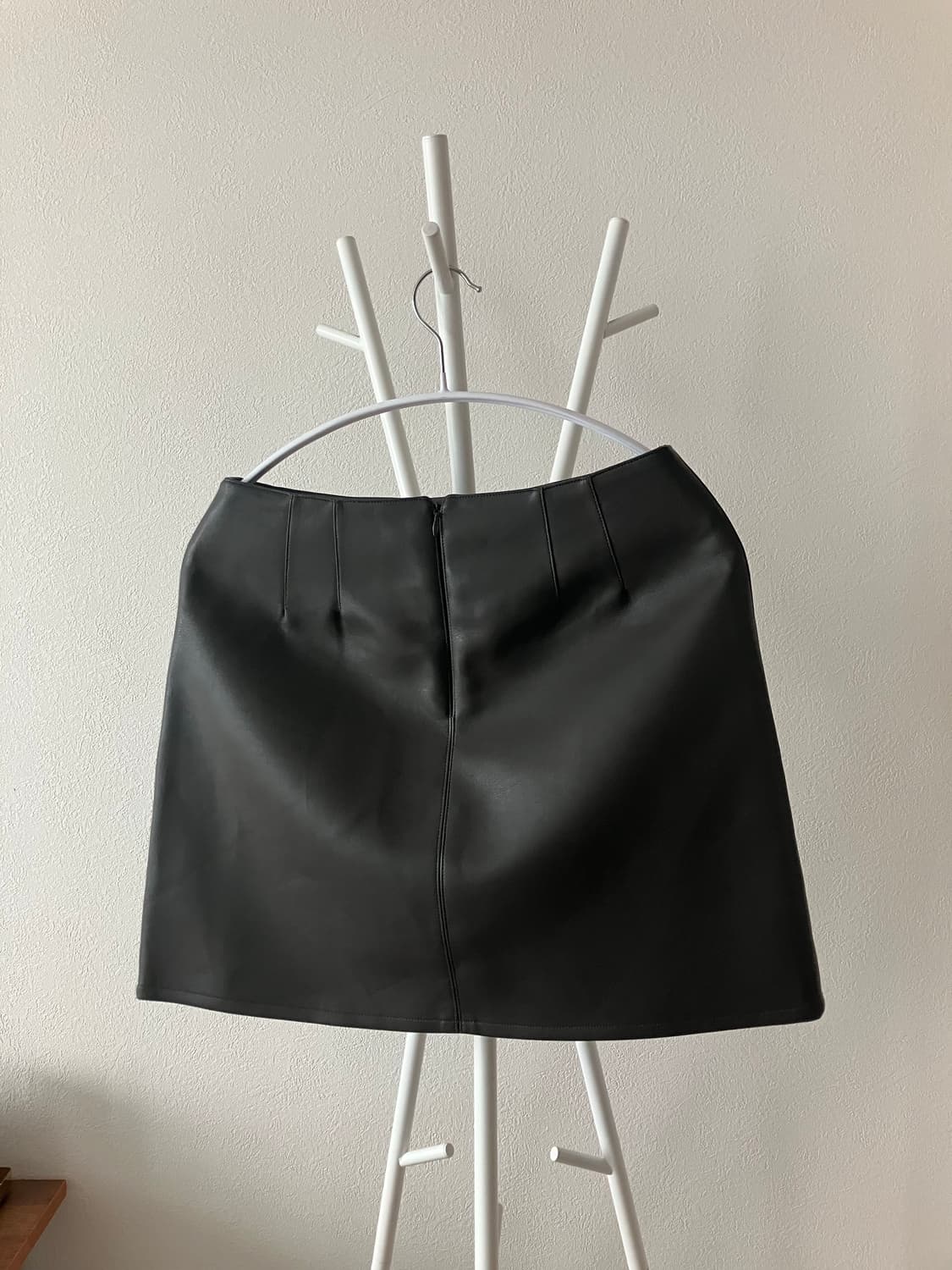 망고매니플리즈 mmp 가죽스커트 레더스커트 가죽치마 상품이미지4