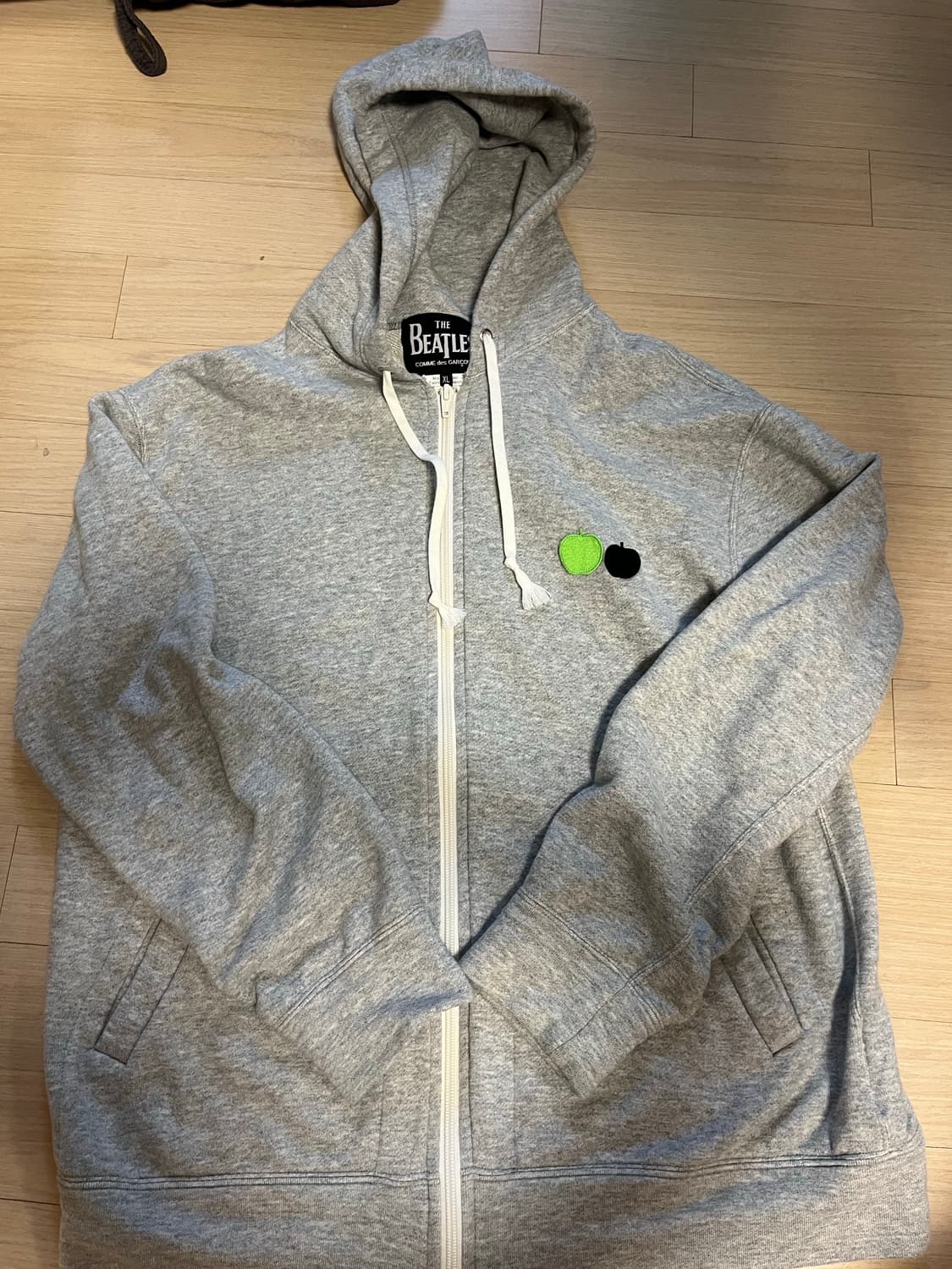 꼼데가르송 비틀즈 후드집업 상품이미지1