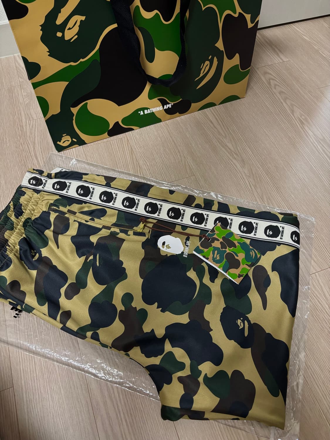 베이프(Bape) 카모 루즈핏 팬츠 바지 상품이미지5